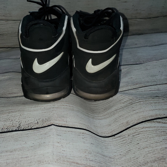 Nike Air More Uptempo Size 9.5 414962 - Picture 4 of 6
